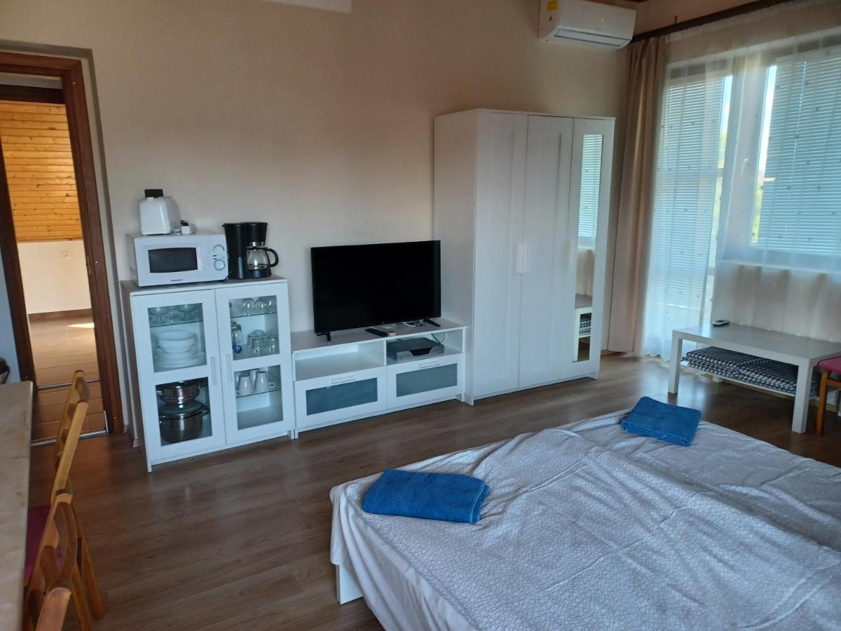 Janko Apartman Hotel Siofok Exterior photo
