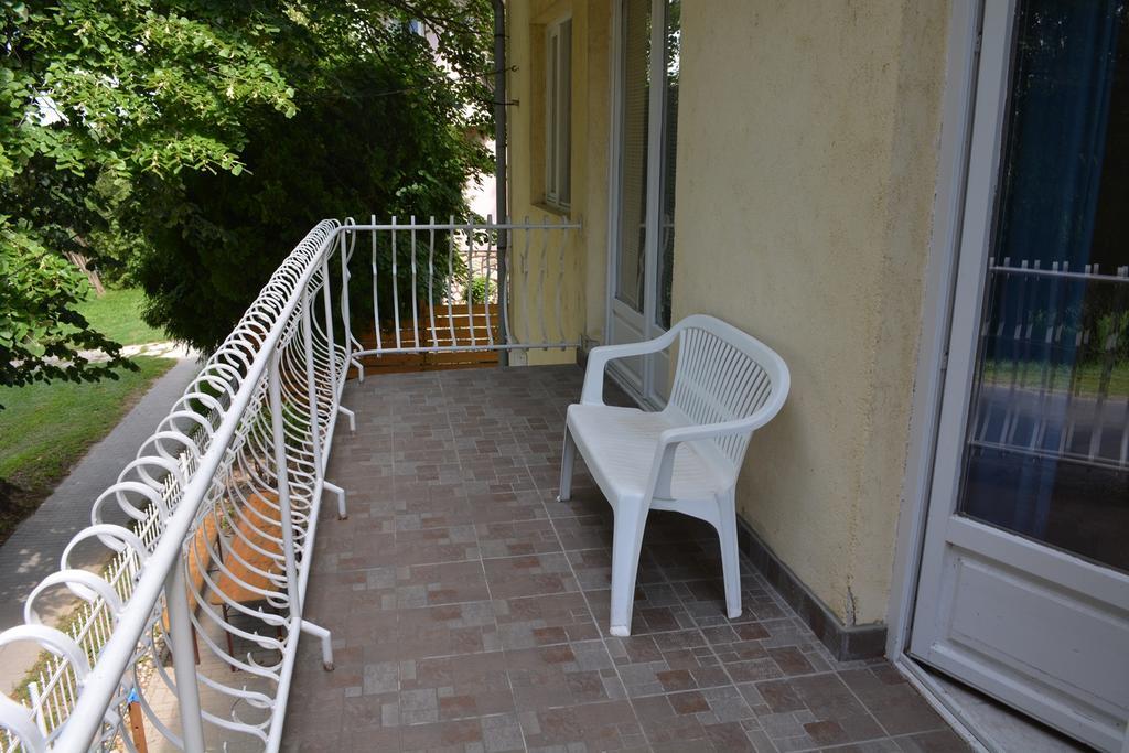 Janko Apartman Hotel Siofok Exterior photo